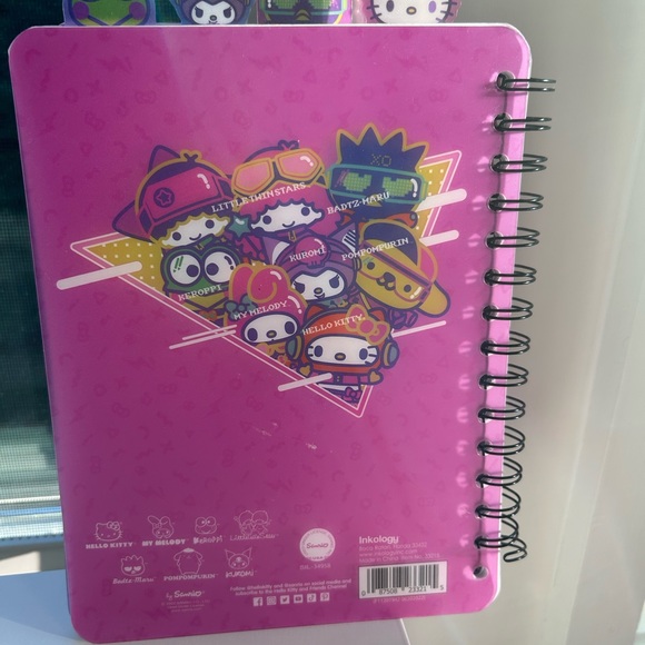 NWT hello kitty and friends kawaii arcade tabbed notebook - Picture 2 of 2
